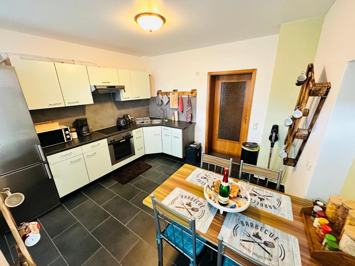 Gemuetliche Wohnung In Gruenhainichen Erzgebirge Grunhainichen Esterno foto